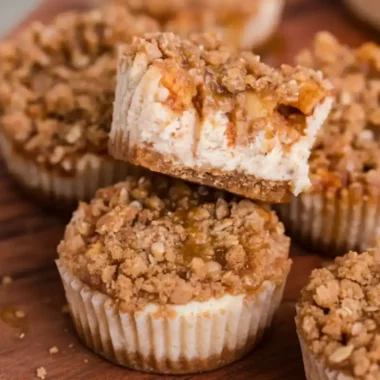 Amazing Caramel Apple Cheesecake Bars 4 Untitled design20 compressed